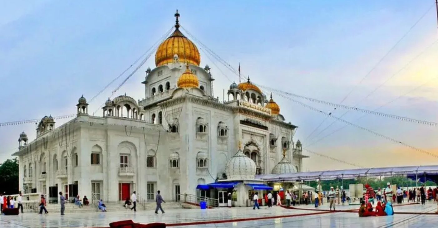 History and Architecture of Gurudwara Bangla Sahib