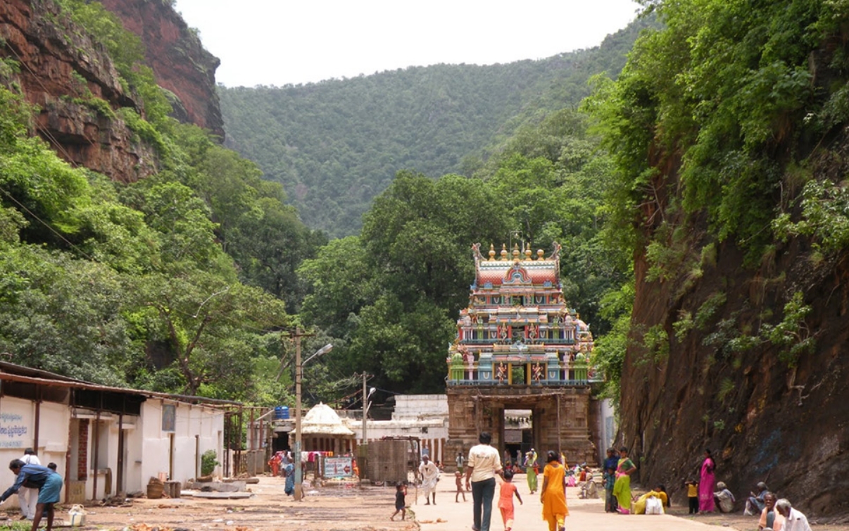 History and Distance of Ahobilam Narasimha Swamy Temple